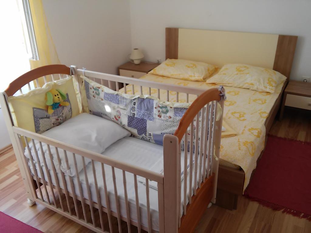 Apartment Karla Jadrtovac Rom bilde