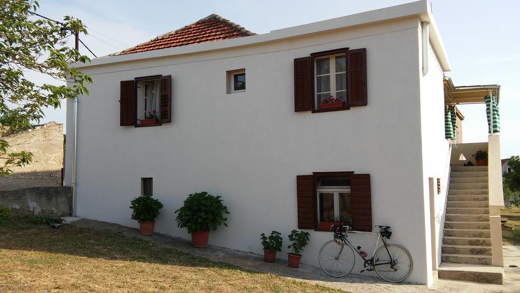 Apartment Karla Jadrtovac Rom bilde